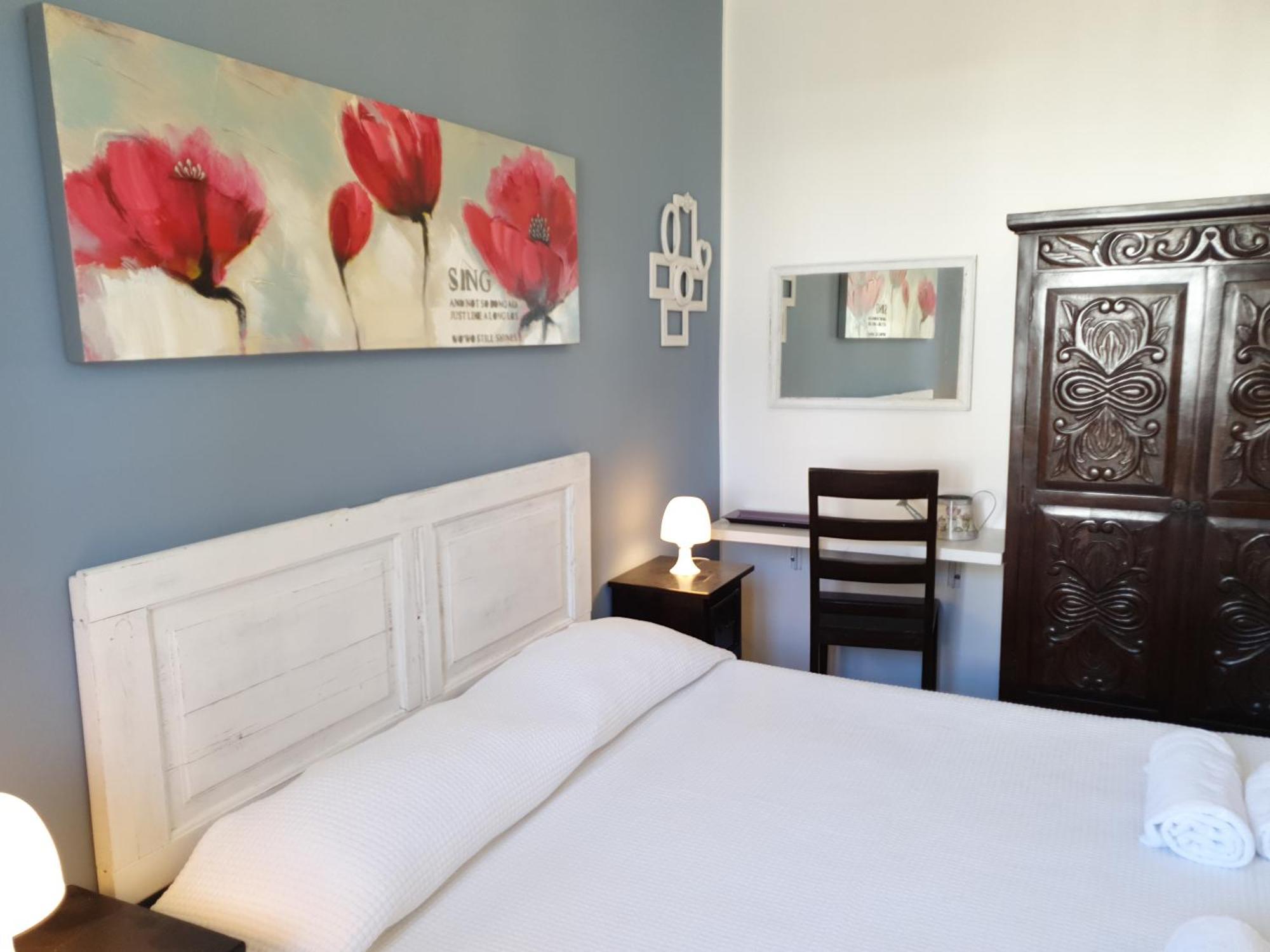 Blue Dolphin Guest House Альгеро Екстер'єр фото