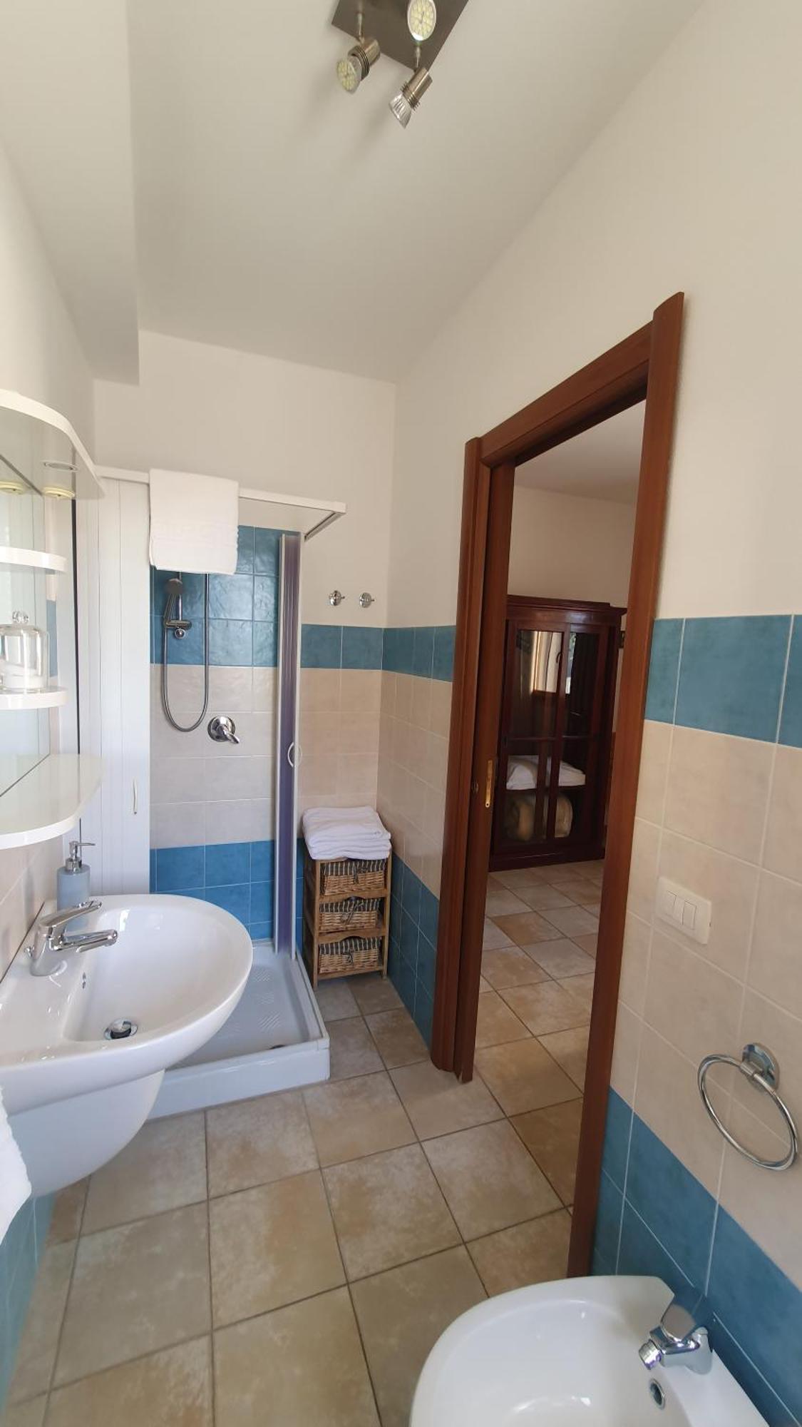 Blue Dolphin Guest House Альгеро Екстер'єр фото